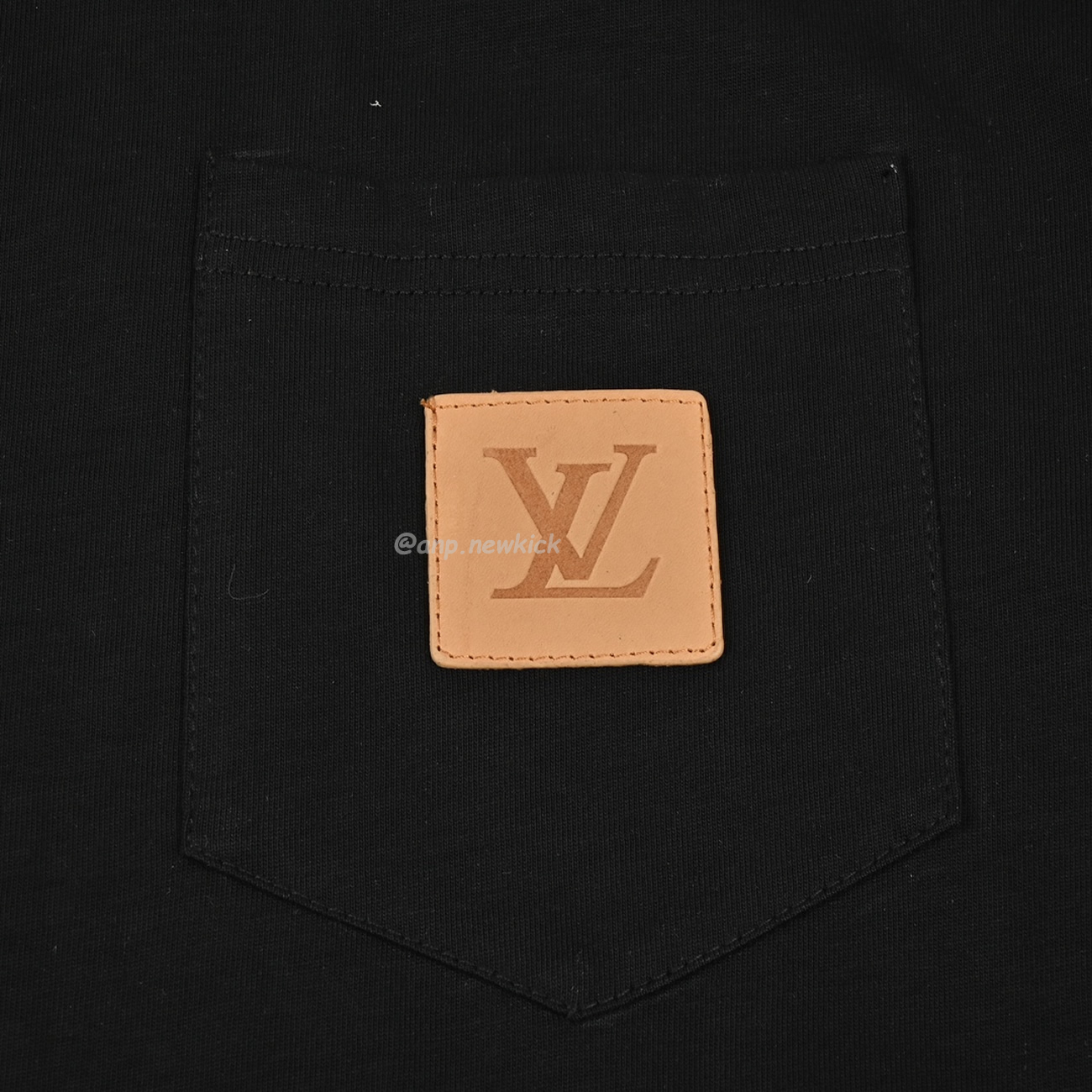 Louis Vuitton 24fw Show Ankara Red Pocket Short Sleeves (8) - newkick.org